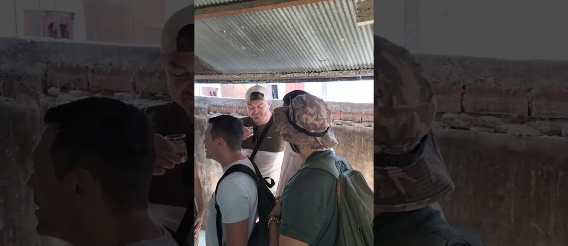 French guests taste the rice wine