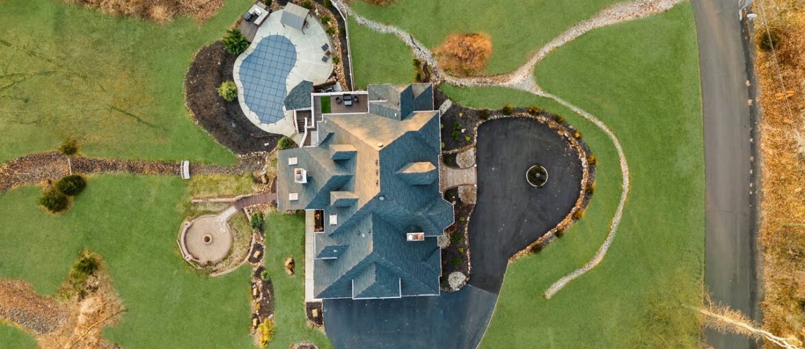 1898 Woodland Ter 1898 Woodland Ter