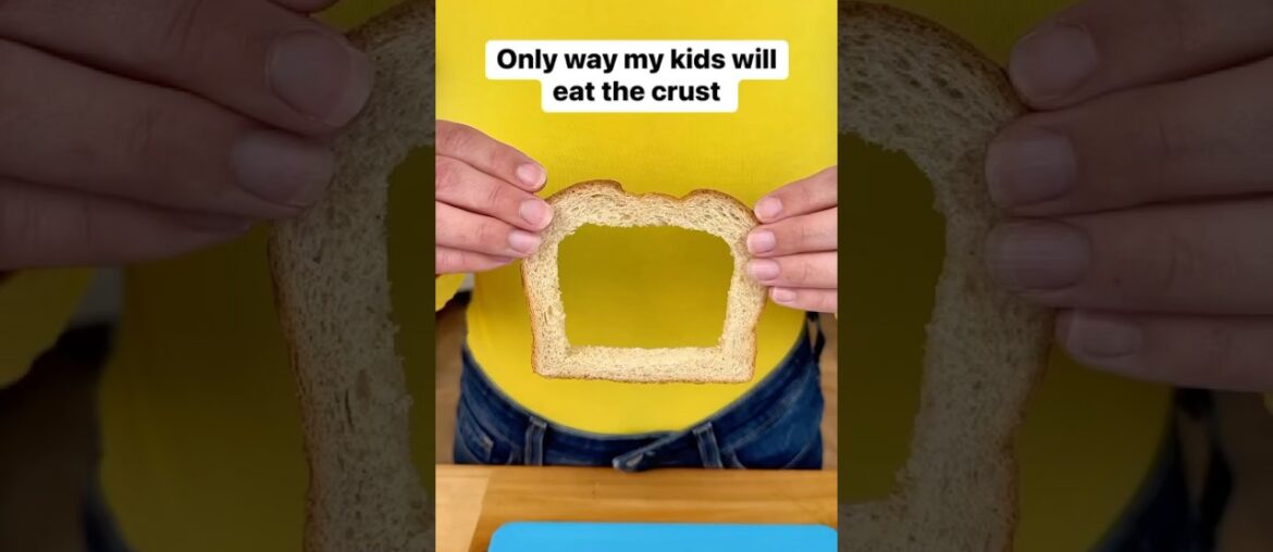 Easy french toasts hearts recipe #breakfast #kidsmeal #frenchtoast #valentinesday #nowaste