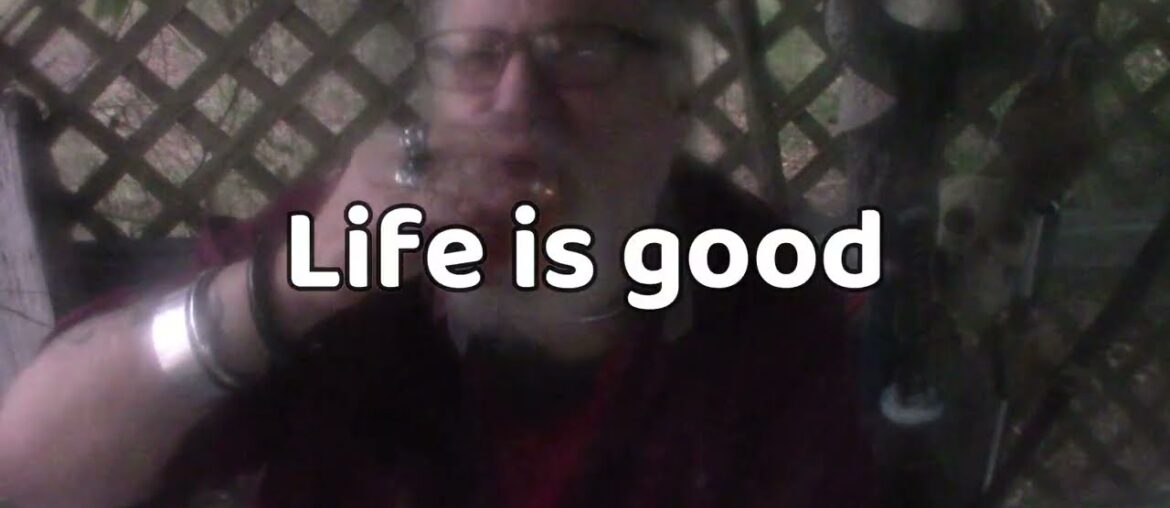 blurred lines wonky camera protech Don switchblade and P'tit Basque by Gourmet-Food cheese