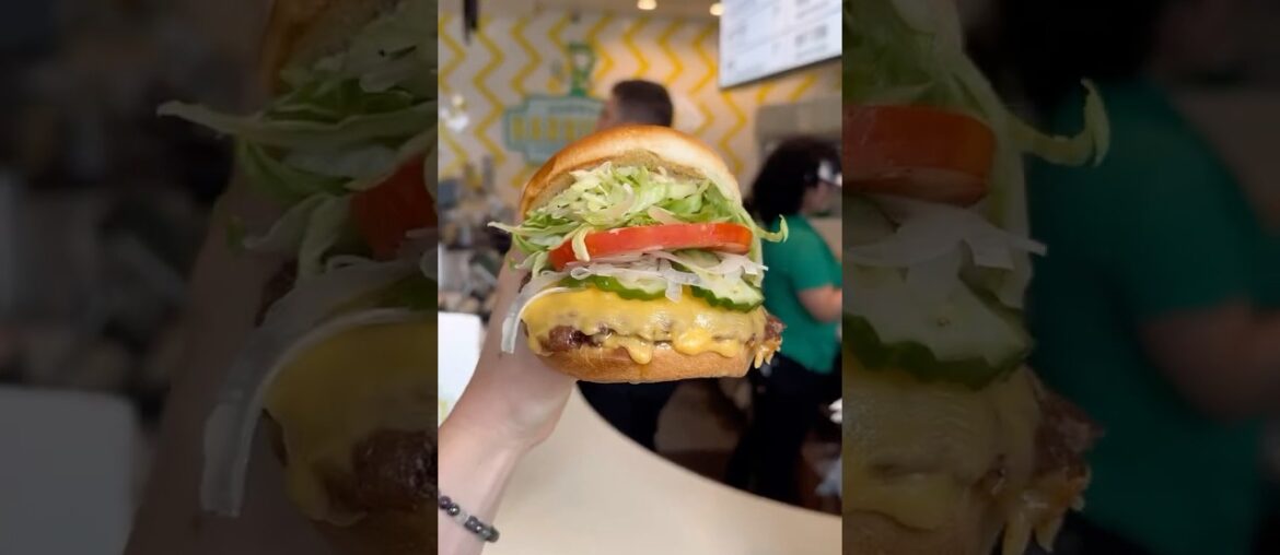 Why Harriet’s Hamburgers is a MUST for Burger Lovers in Charlotte! Why Harriet’s Hamburgers is a MUST for Burger Lovers in Charlotte!