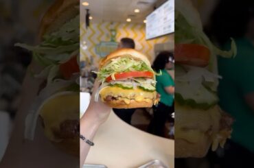 Why Harriet’s Hamburgers is a MUST for Burger Lovers in Charlotte!