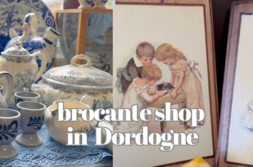 Brocante shop in Montignac in Dordogne France