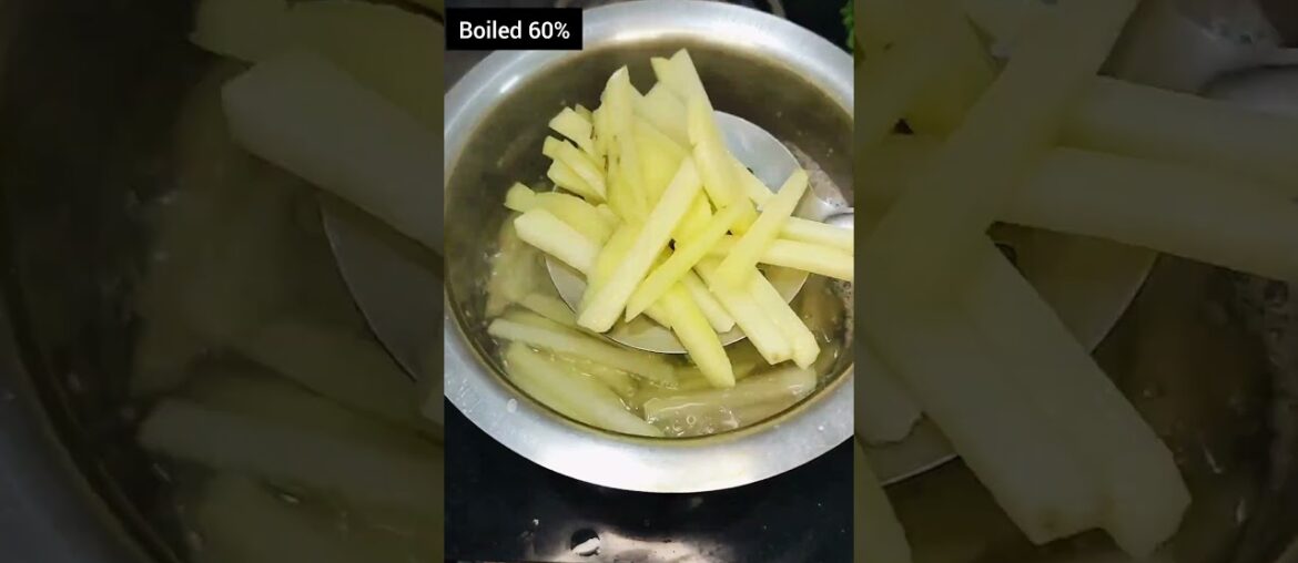 McDonald's style french fries recipe.. bachhe or bade sbki pasand..#frenchfries #shorts #vairalshort