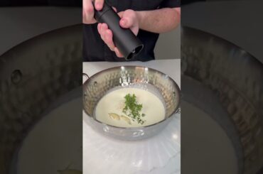 The BEST cheesy mashed potatoes