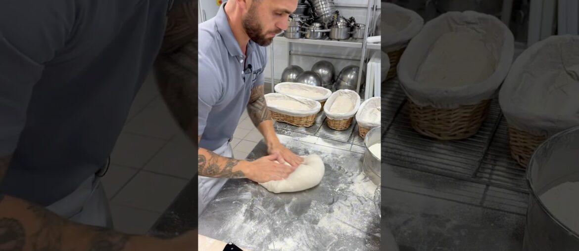 How to SHAPE SOURDOUGH ? With French Baker #food #bread