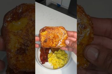 Sweet Potato Poundcake French Toast. Recipe in COMMENTS. #snackchat #simplebites