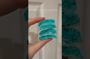 French macarons cooking process #macarons #macaron #food #foodie #cookies #recipe #chocolate