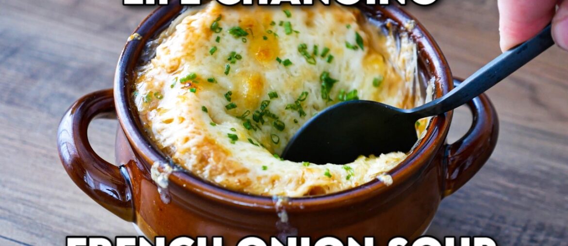 The Easiest French Onion Soup You’ll Ever Make | Slow Cooker Magic The Easiest French Onion Soup You'll Ever Make | Slow Cooker Magic