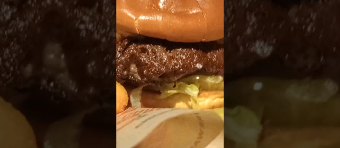 Double Cheese Burger and Fries #checkthisout #chilis #doublecheeseburger @chilis