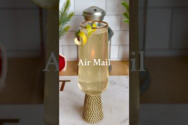 Air Mail #cocktail #alcoholicdrinks #drinkrecipes #french75 #cocktails