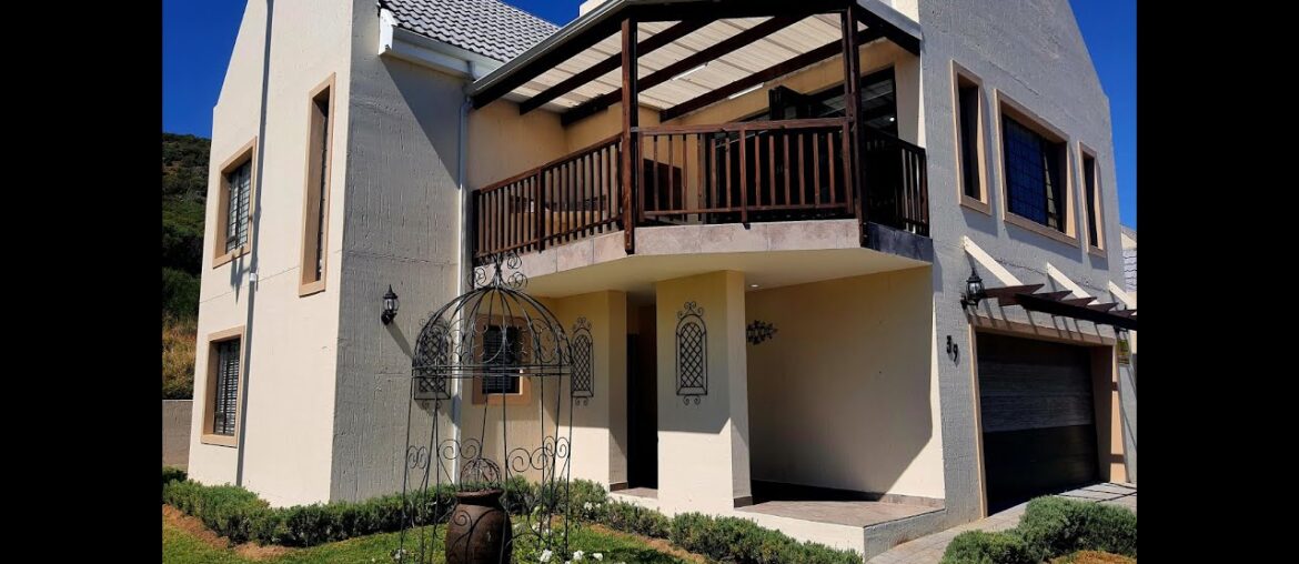 French-Inspired Elegance in Countryside Bliss