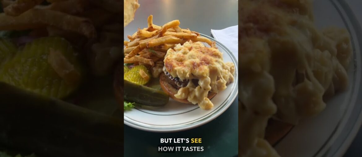 How expensive is eating a cheeseburger in New York City?