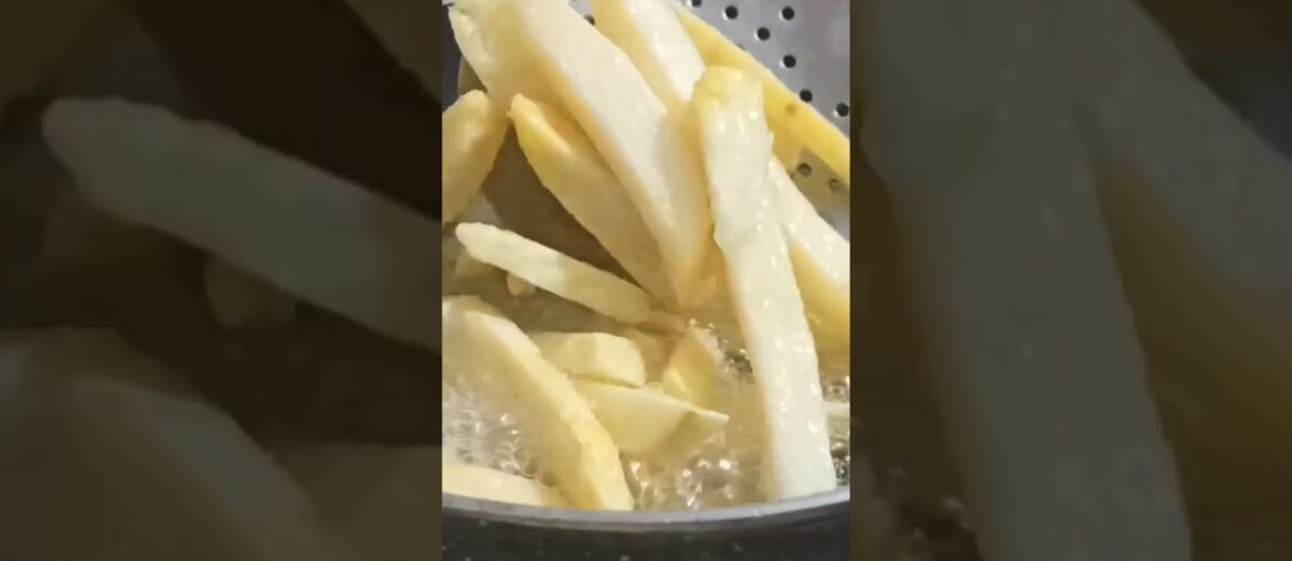 Happy Republic Day 26 special french fries recipe #arijitsingh #love #luvshuvteychickenkhurana #punj