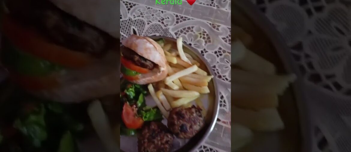 Home made burgers and fries #shorts #shortvideo #foodie