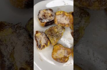 Hotdog buns into delicious French toast #trending #food #gameday #shorts #viral #recipe