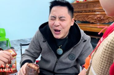 Diem and Quynh couldn't help but laugh at dad's expression when he tried the wine