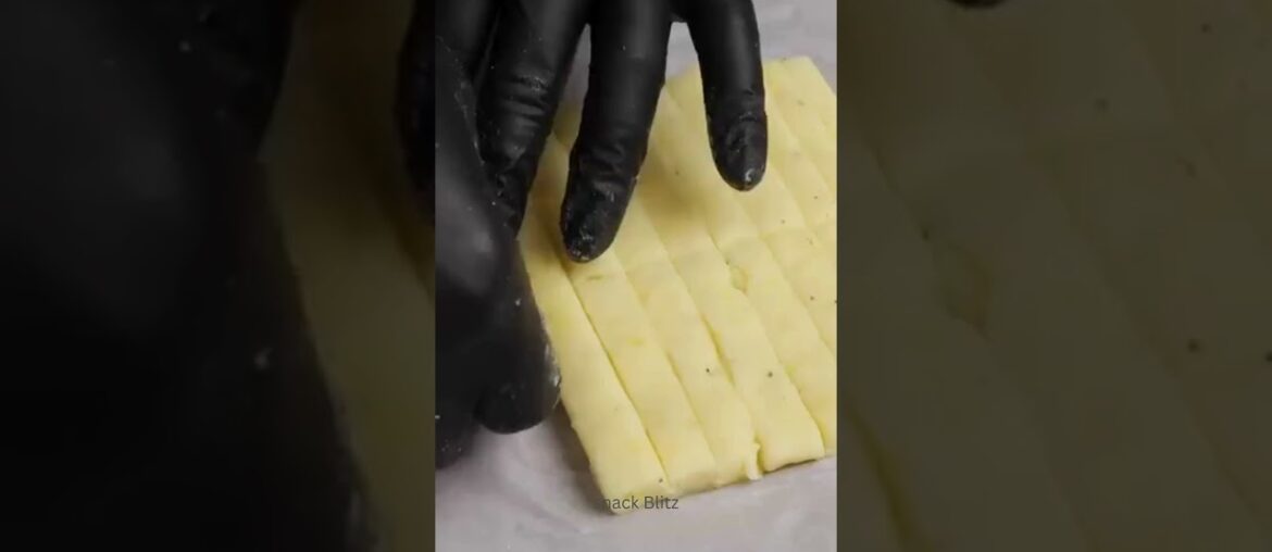 Perfectly Crispy French Fries Easy Homemade Potato Recipe for a Golden Crunch Perfectly Crispy French Fries Easy Homemade Potato Recipe for a Golden Crunch