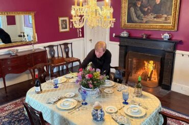 Romantic Valentine's Dinner! Easy Recipes | Flowers | Setting the Table