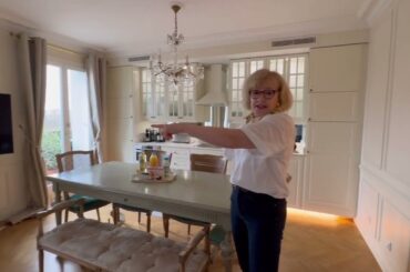 Merlot Apartment Tour