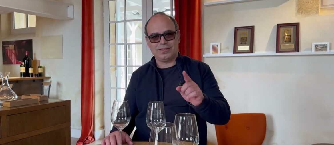 S2E5- A Walk in the Wine City of Bordeaux – France S2E5- A Walk in the Wine City of Bordeaux - France