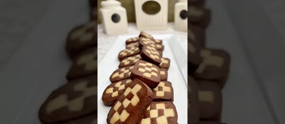 The most AMAZING Cookie Recipe. French shortbread Checkerboard cookies are a game changer #baking