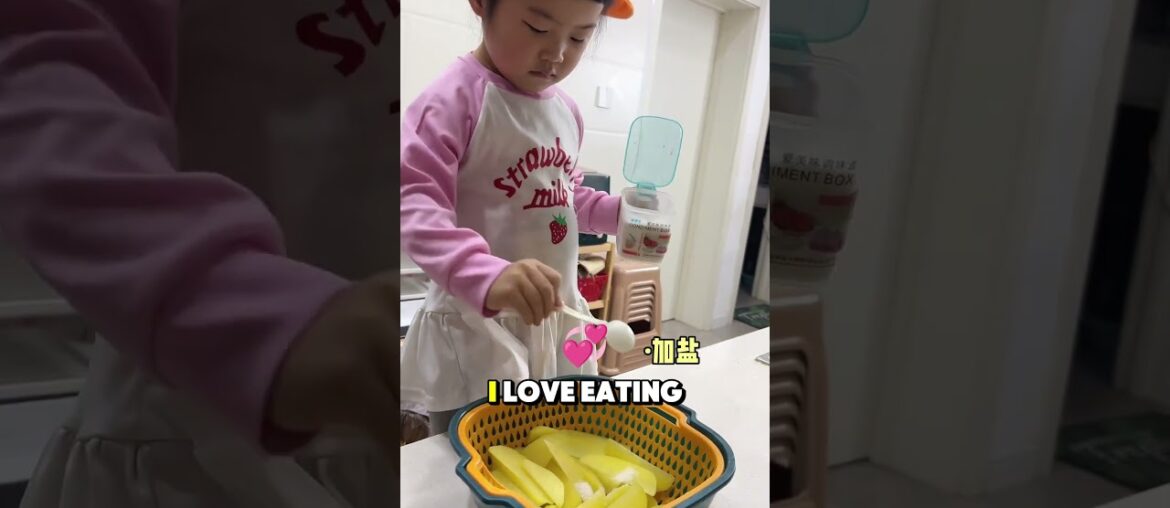 Who would have thought that potato wedges could be so delicious! #Foodie #FriedPotatoes #Cooking