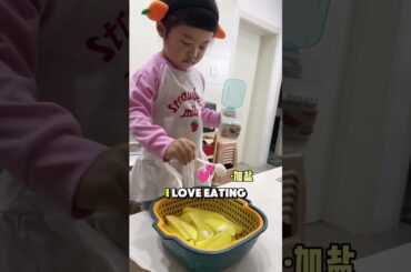 Who would have thought that potato wedges could be so delicious! #Foodie #FriedPotatoes #Cooking