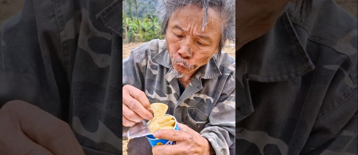 Poor old man eating french fries slide p93 - @Taphoa2025 #food #poor