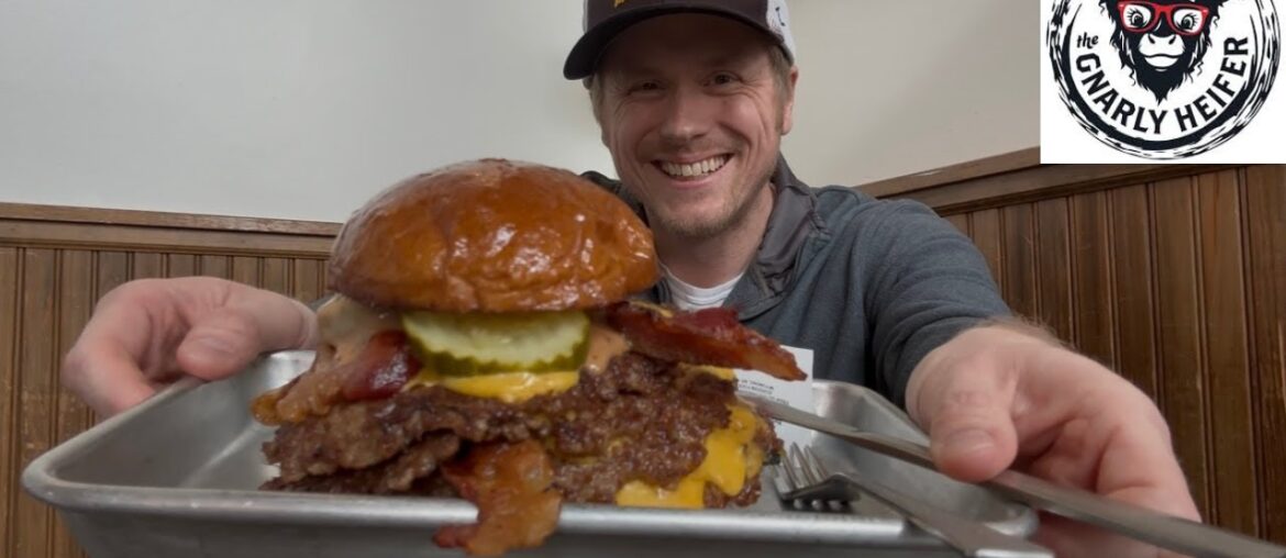 I WIN FREE FRIES IF I CAN FINISH THIS BURGER WITHOUT UTENSILS | MAN V FOOD