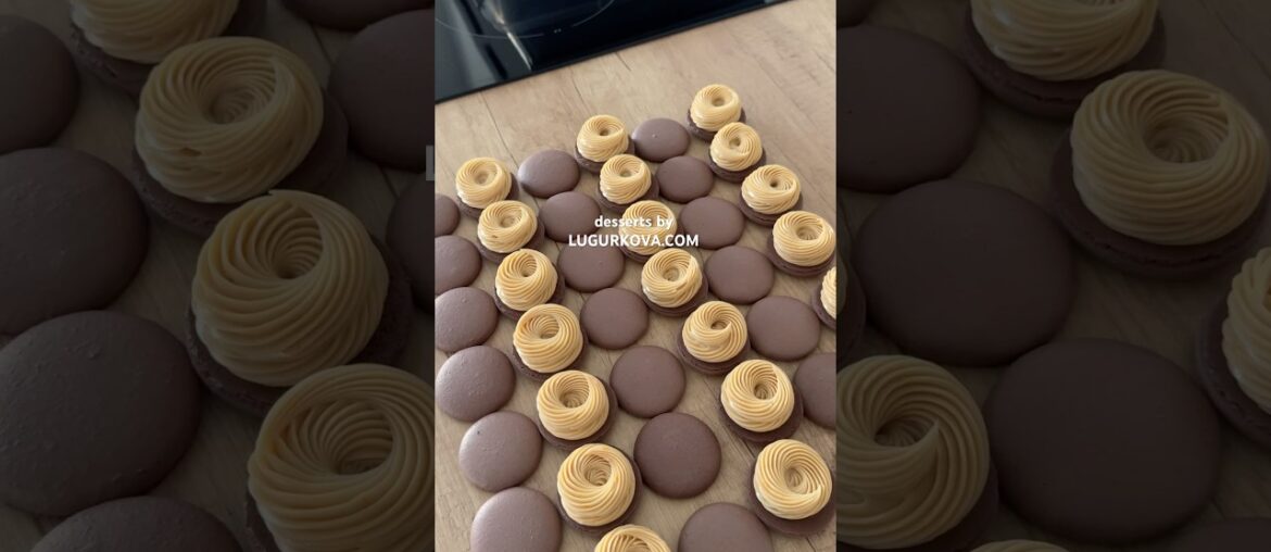 French meringue macarons #macarons