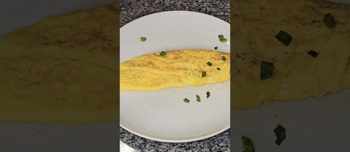 French Omelette #shorts #foodshorts #frenchcooking