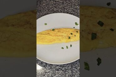 French Omelette #shorts #foodshorts #frenchcooking