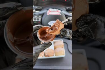 If you're a fan of French desserts, you have to try the FELIZ French Madeleines! Light in flavour.