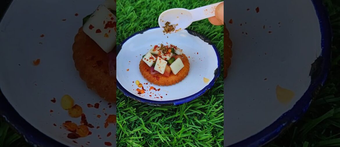 MONACO’S Perfect Pizza Bite! #shorts #recipe #cooking MONACO'S Perfect Pizza Bite! #shorts #recipe #cooking