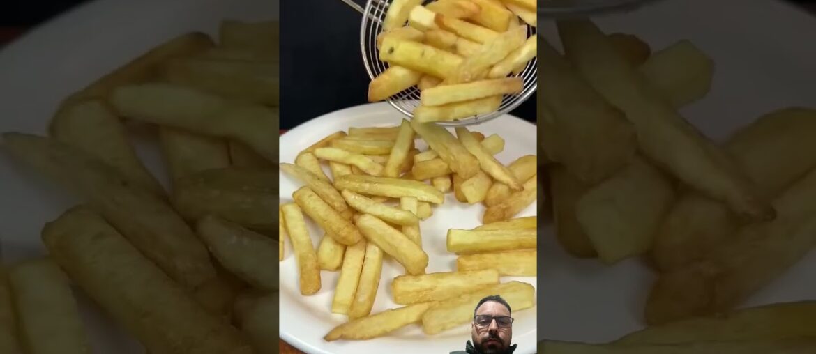 FRENCH FRIES WITH TOMATO KETCHUP #asmrcooking #asmreating #asmrsounds #asmr #asmrvideo #asmrfood