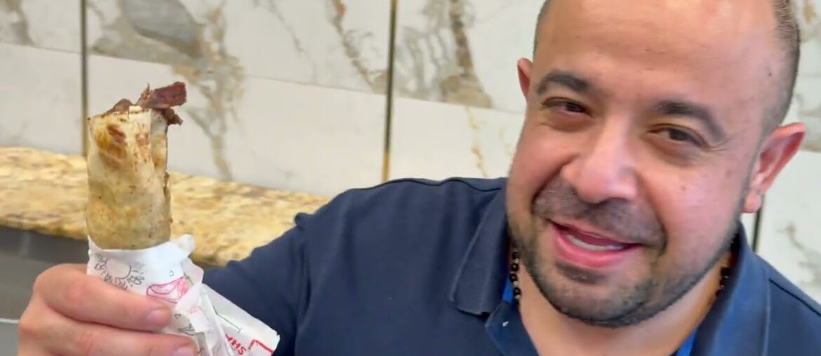 Dubai Shawarma Tour with Mario & Khaled: Al Safadi, Al Hallab, Habib Beirut, Wafi Gourmet, Al Farooj