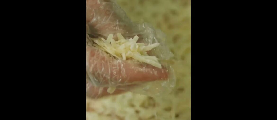 Philly Cheesesteak Stuffed Cheesy Breadsticks Recipe! #breadsandwich #steaksandwich  #easyrecipes