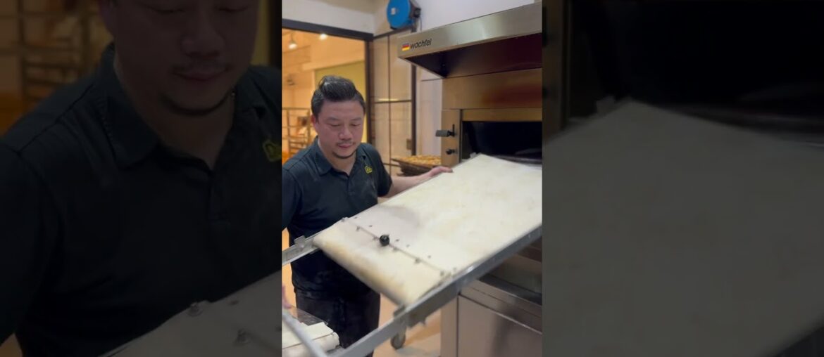 French bread made of natural yeast