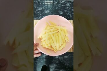 French fries #youtubeshorts #food #ytshorts #viralvideo #tranding #love #recipe #cooking #virafood