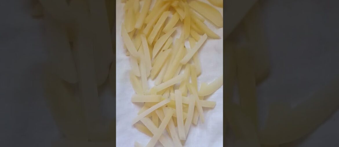 French Fries || Easy snack recipe || Crispy french fries #shorts #shortsfeed #frenchfries