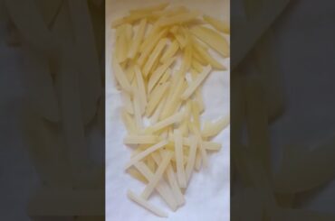 French Fries || Easy snack recipe || Crispy french fries #shorts #shortsfeed #frenchfries