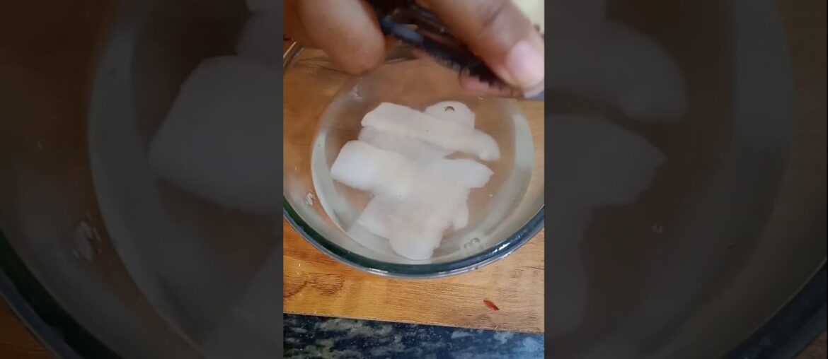 Desi Potato Chips Recipe #veryeasy #potatosnacks #chips #potatochips #aaluchips #potatorecipe#shorts