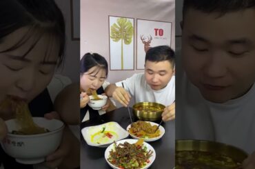 couple food  time to eat