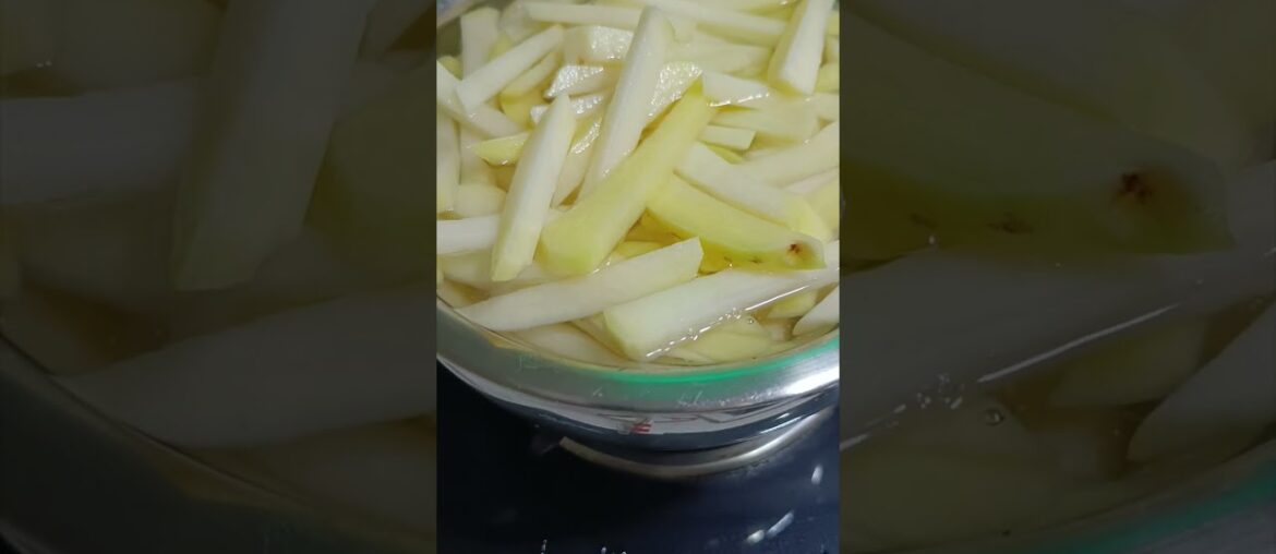 Homemade French Fries Recipe#naziamagickitchen #homemadefrenchfries#potatorecipe #childfood#snack
