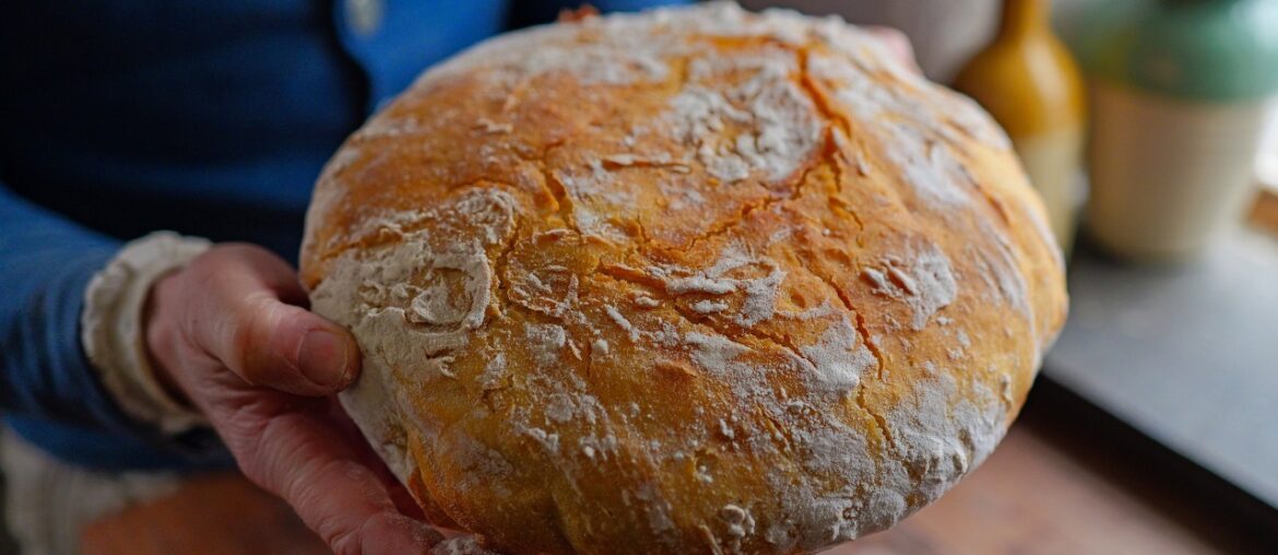 Ancient Bread: Simple 350 Year Old Recipe