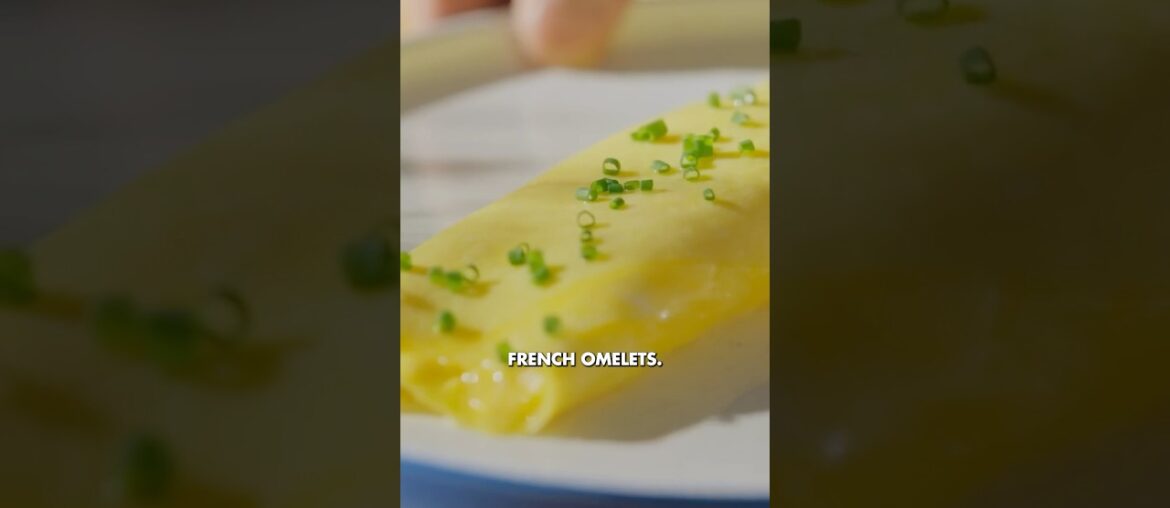 How To Make A DELICIOUS French Omelet @NickDiGiovanni @NicksKitchen