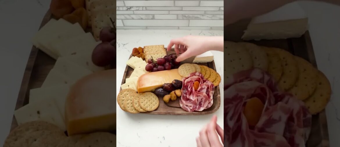 EASY CHARCUTERIE BOARD 10min #charcuterie #charcuterieboard #food #cheese #crackers #recipe #french