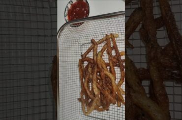 How to make french fries | Easy french fries recipe #shorts #shorts #food #shortsviral #potatofries