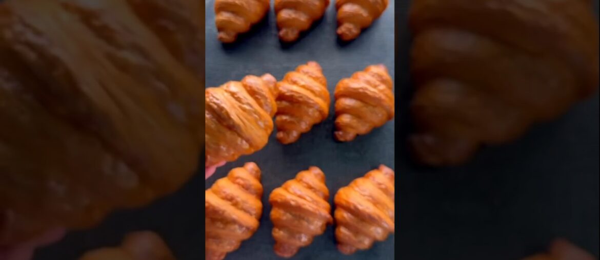 "Croissant: Crispy, Fluffy, and Full of History!"#croissant #foodshorts
